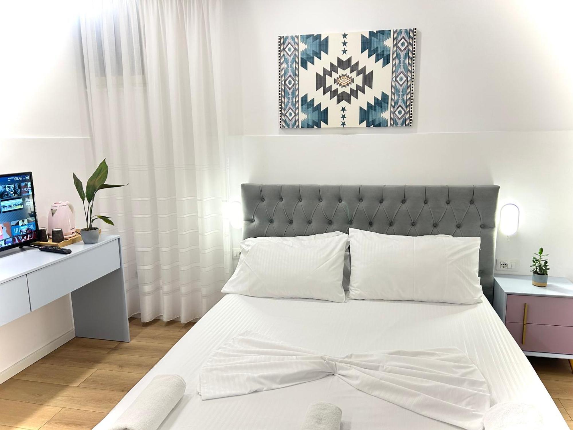 Tirana Square Hotel エクステリア 写真