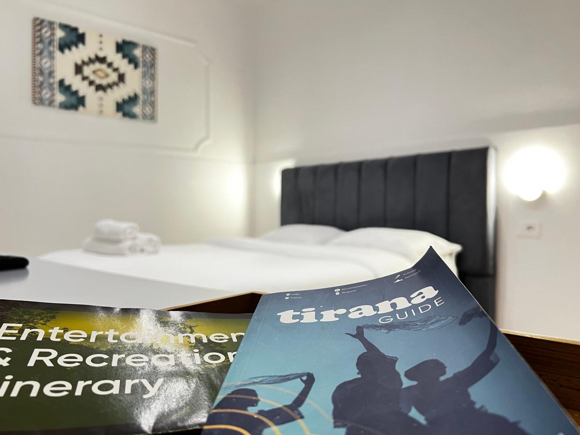 Tirana Square Hotel エクステリア 写真